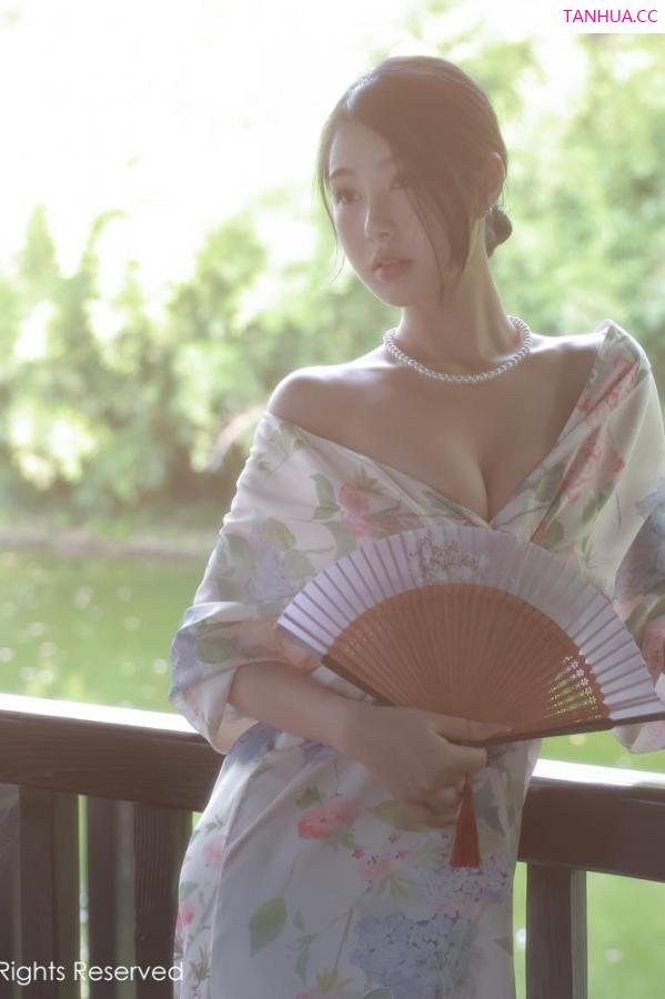 谢晚晚  [XiuRen]高清写真图 2022.08.30 No.5514 谢晚晚第53张图片